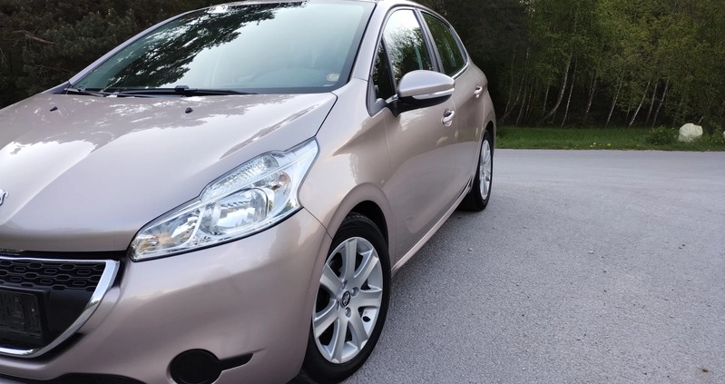 Peugeot 208 cena 18900 przebieg: 218000, rok produkcji 2013 z Chmielnik małe 529